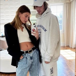 Zara belt *seen on Hailey Bieber*